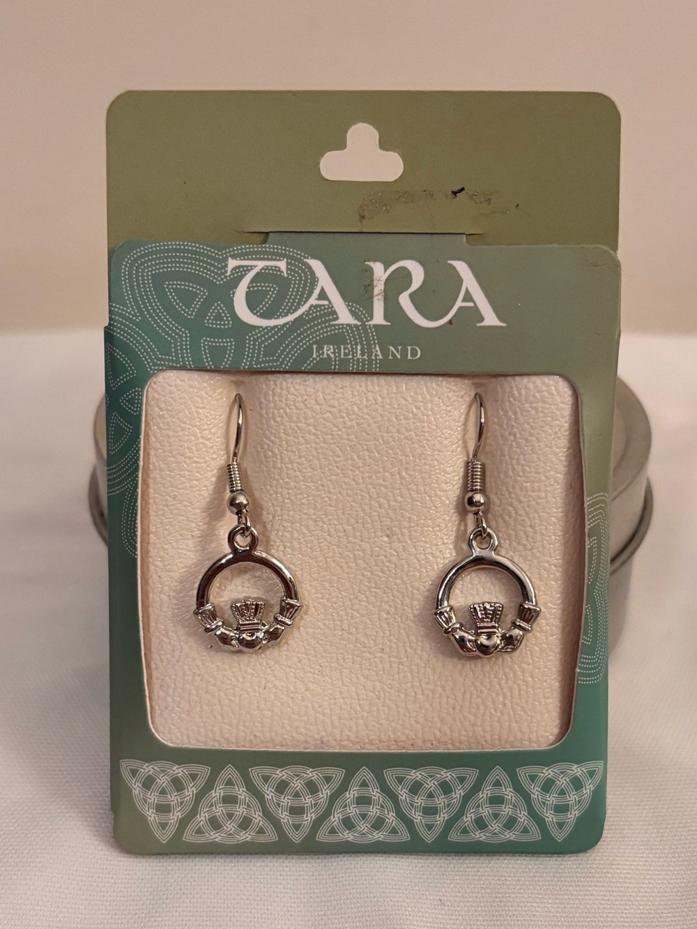Claddagh Dangle Earrings - Ireland Silver Tone